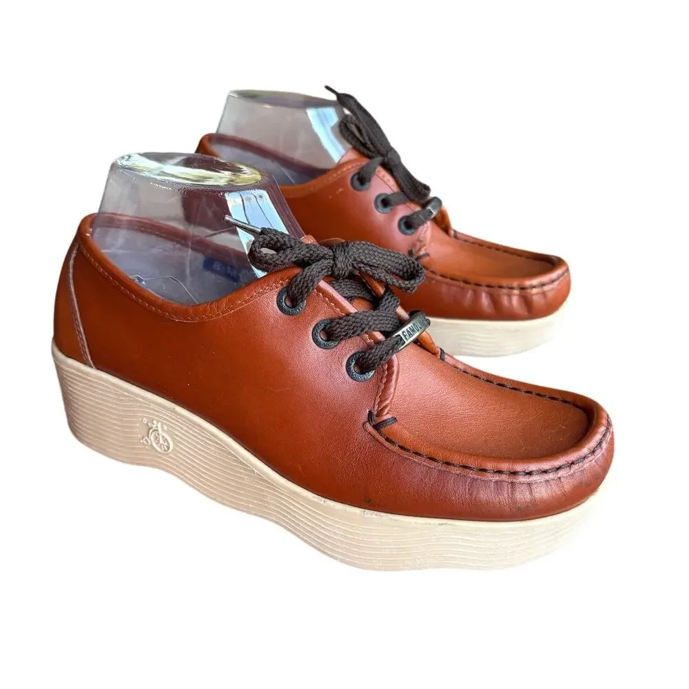 Famolare Womens Vintage 